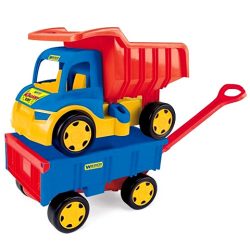 Óriás dömper kézikocsival – Wader