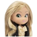 UNIQUE EYES bűvös szemű baba kétféle ruhával - AMY