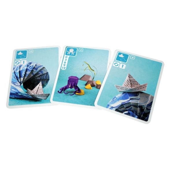 Papírhajó a tengeren kártyajáték