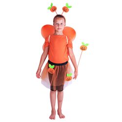 Töklámpás jelmez szárnyakkal